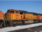 BNSF 8895